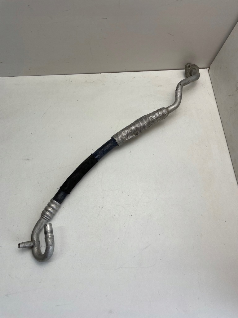 фото №1, Audi a4 a5 шланг кондиционера 8t0260707a