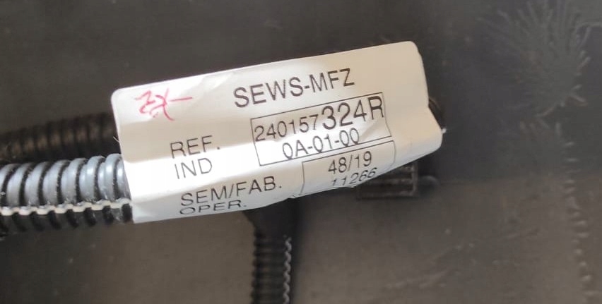 фото №10, Renault clio v бампер задний задняя датчики жгут 6 pdc ov369