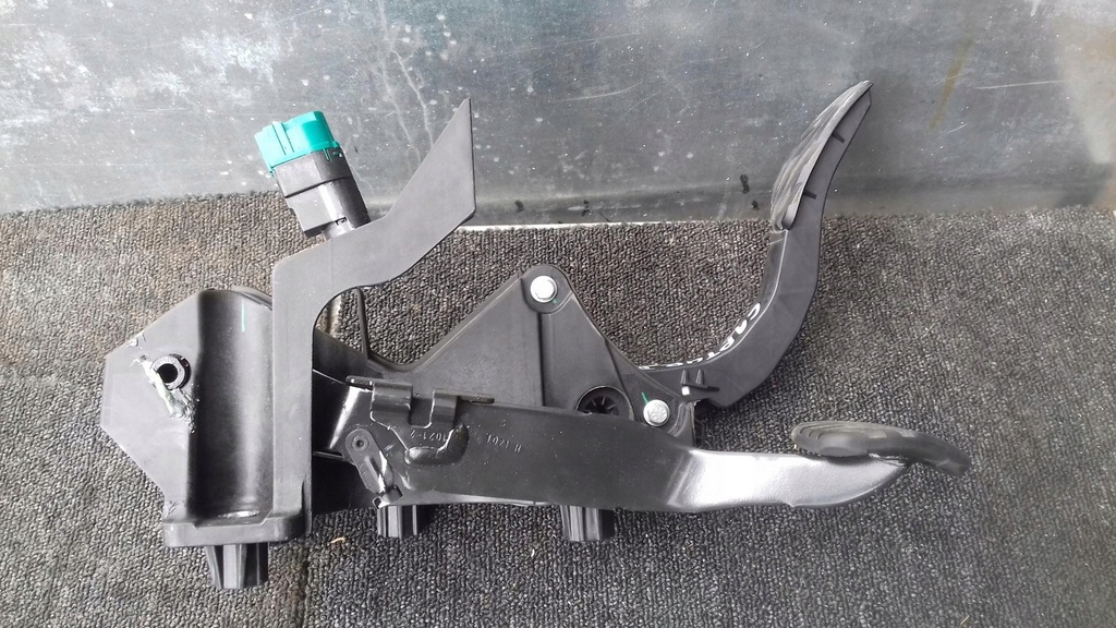 фото №8, Педаль гальма газу 180100879r renault captur ii