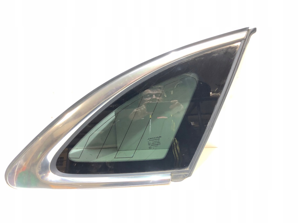 фото №1, Jaguar f-pace стекло задняя правая подогрев кузовная