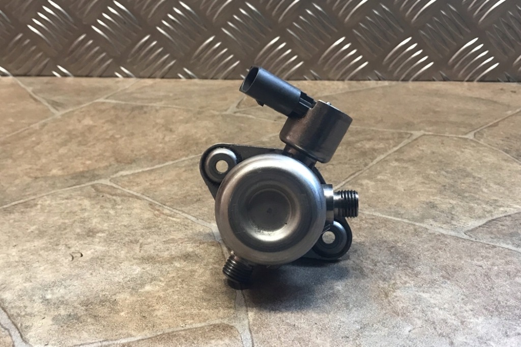 фото №7, Насос топлива bmw 5 gran turismo f07 7595339 4.4l бензиновый 300kw 2011