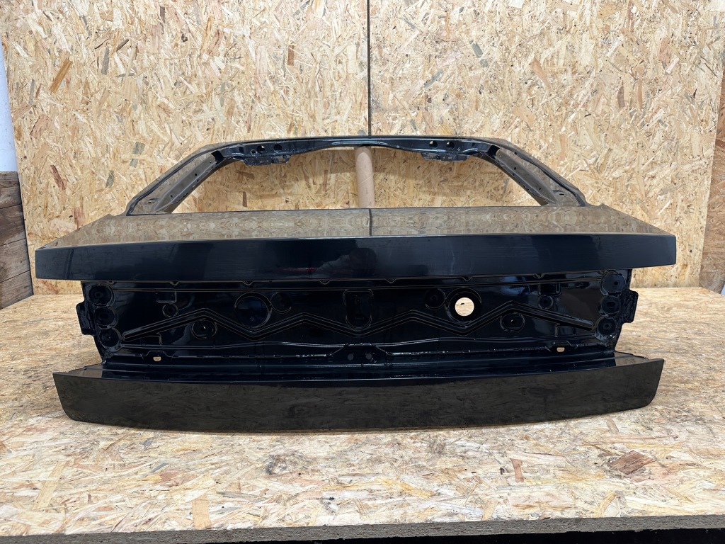 Купить Крышка багажника задняя багажника polestar 2 состояние bdb