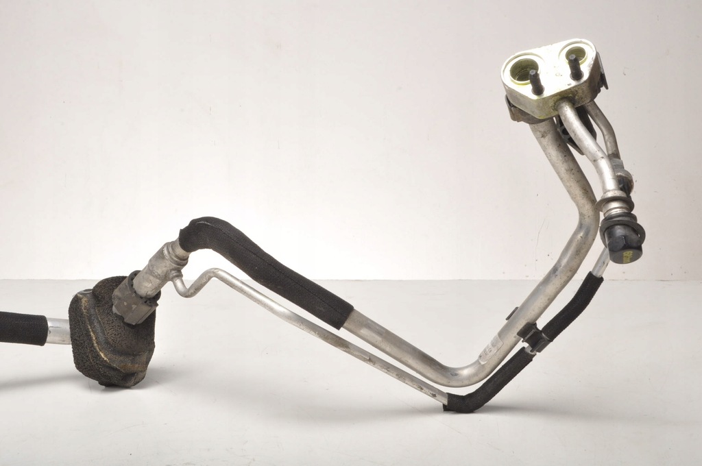 фото №6, Volvo s60 ii 2.5 b шланг кондиционера 31358029