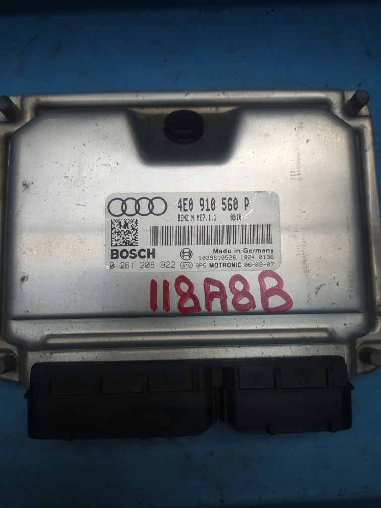 фото №1, Бортовой компьютер audi a8 d3 4e0910560p 0261208922