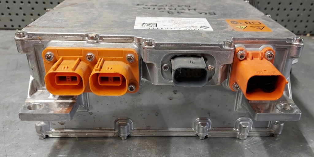 фото №3, Pacifica 2016-2023r hybrid зарядное устройство аккумулятора