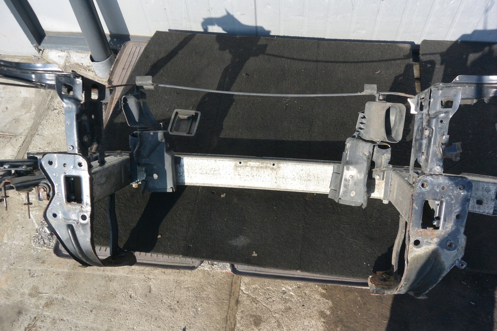 фото №10, Mercedes w211 панель фари лівий правий балка pas перед