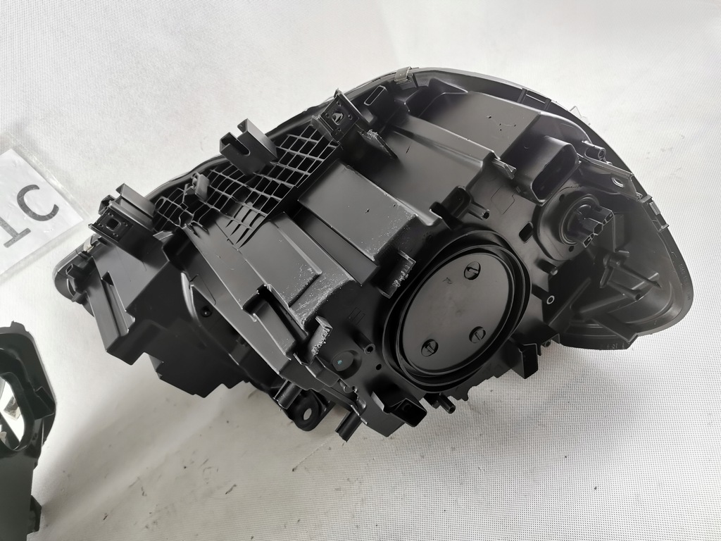 фото №13, Bmw f45 f46 tourer / grand full led левый правый фара 7214903 7214904