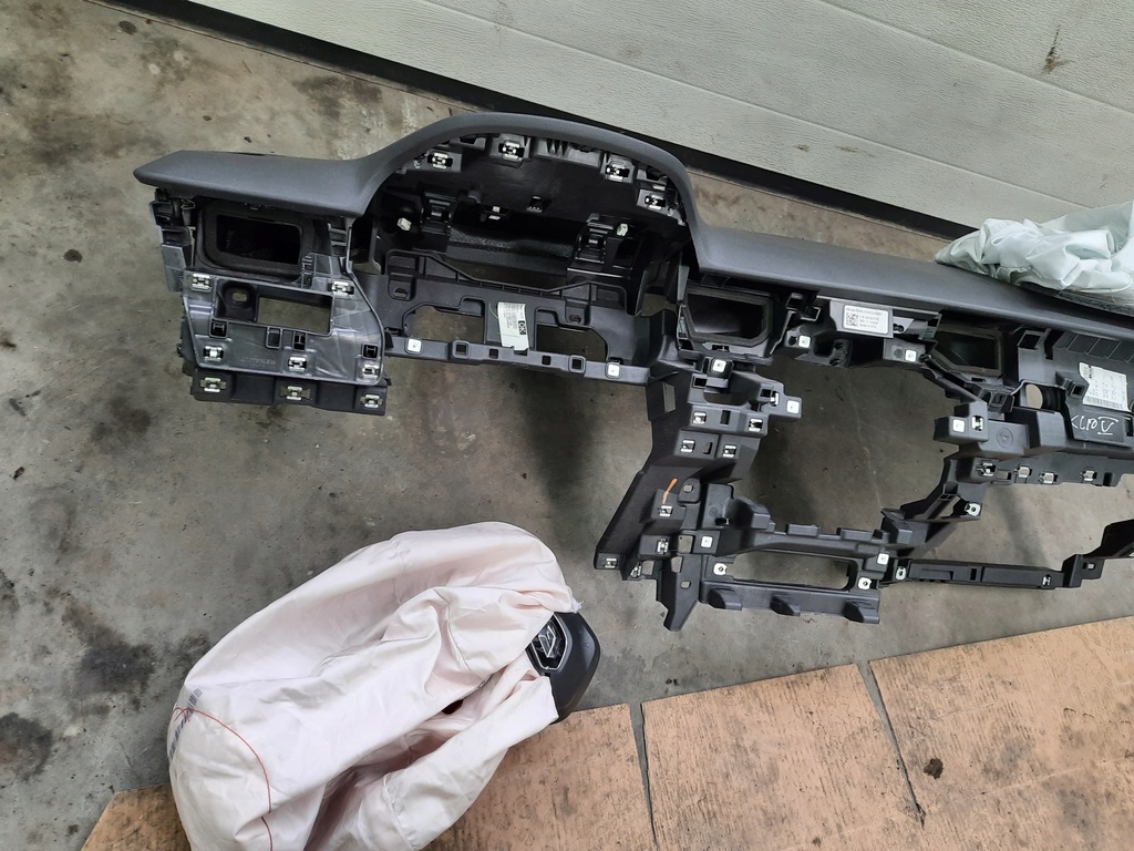 фото №2, Clio v приборная панель приборная панель подушки безопасности