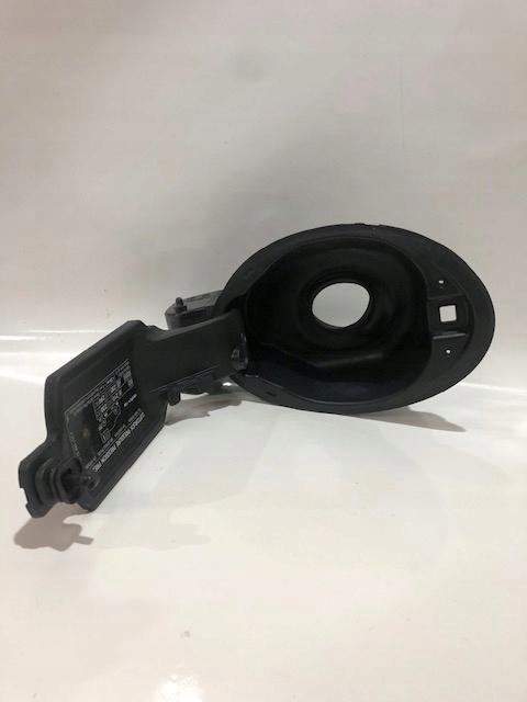 фото №4, Крышка замок заливная горловина топлива 2515845215 mercedes w251