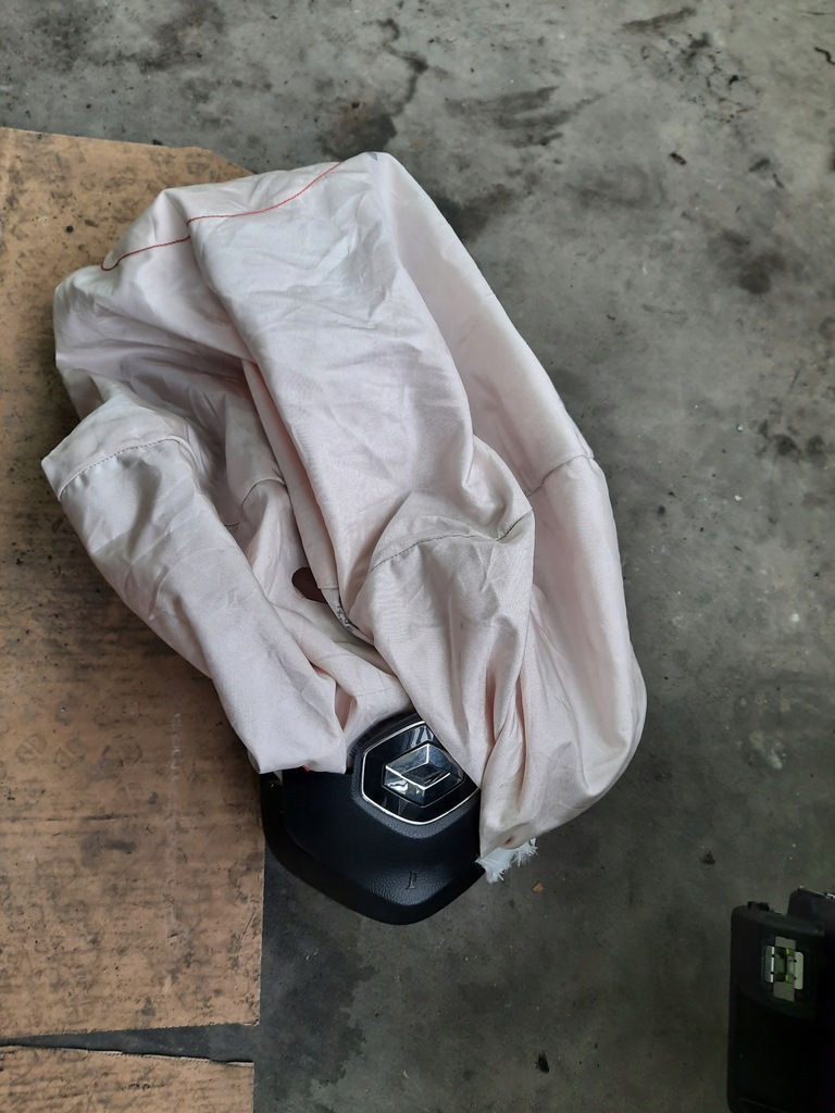 фото №8, Clio v приборная панель приборная панель подушки безопасности