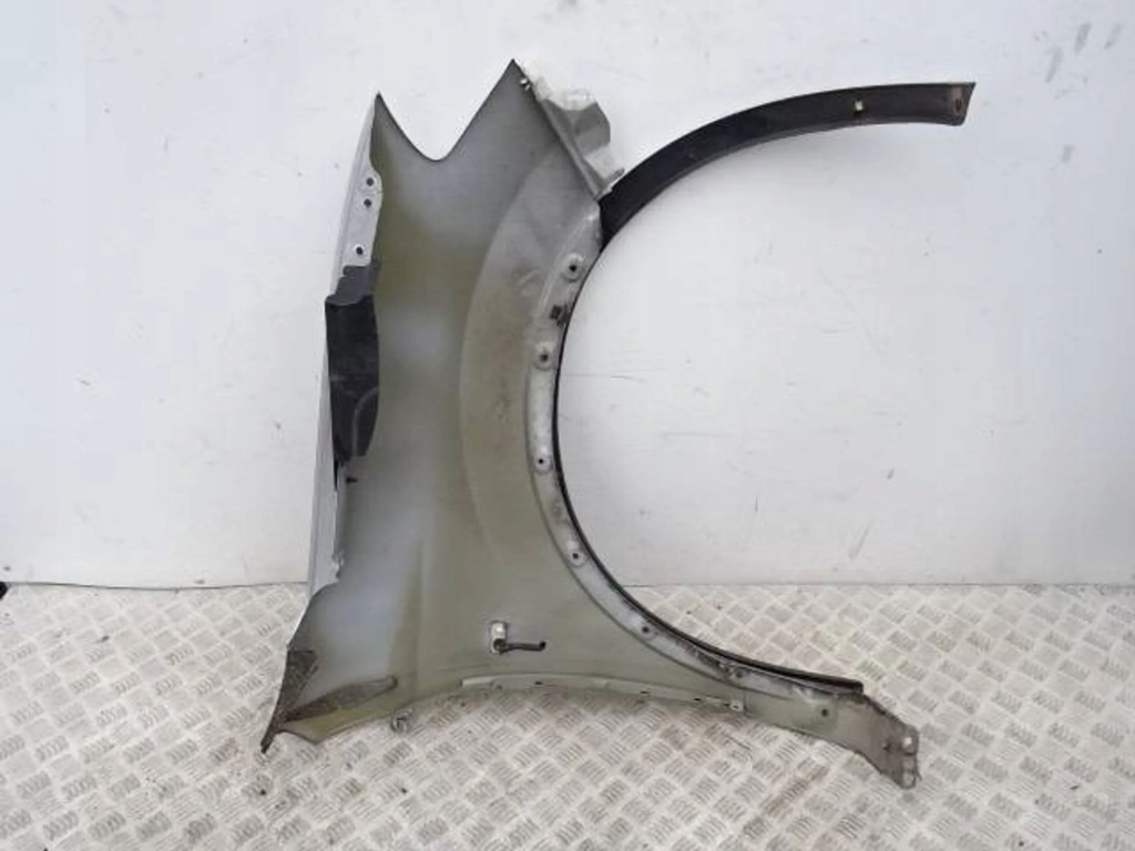 Крило лівий передні  nissan qashqai j10 09-13r. ky0g в Україні