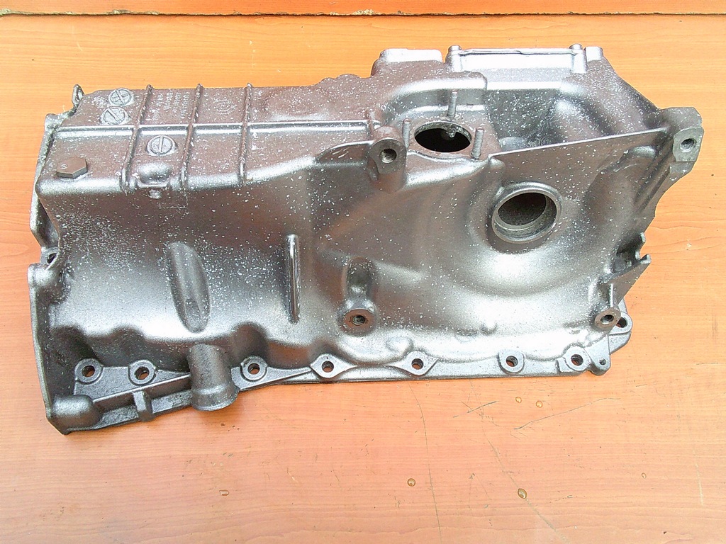 фото №11, Bmw x1 e84 e90 e91 e92 1.8 2.0 2.3 2.5 d поддон масла масляная 1113 8512073