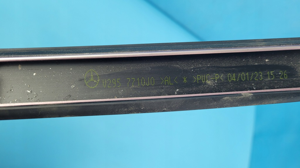 фото №14, Mercedes eqe w295 350+ 23r молдинг дах дахова права a2956900300