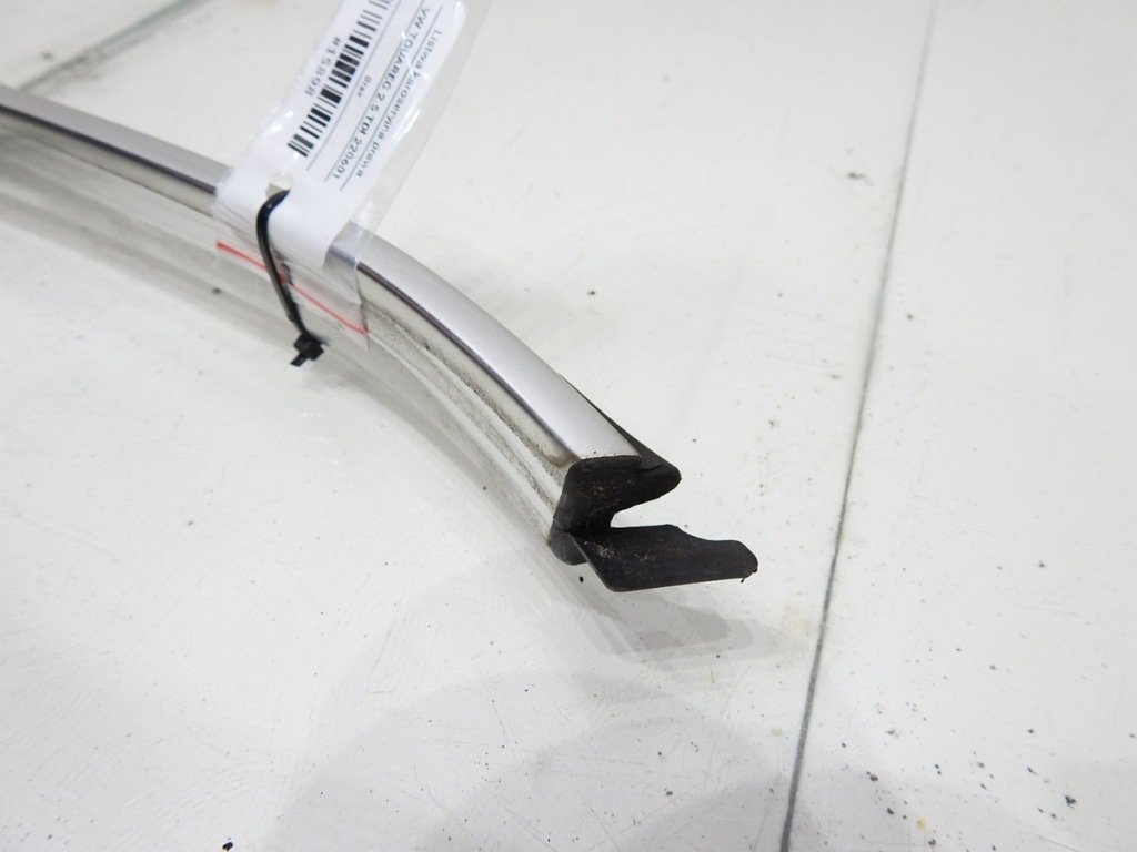 фото №7, Молдинг кузовна права vw touareg i