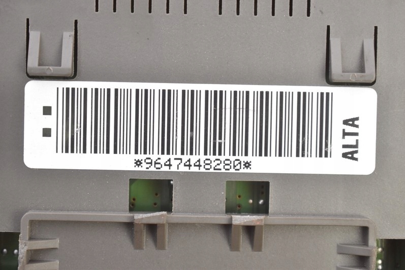 фото №15, Коробка предохранителей bsi 9647448280 citroen c5 1 i 2.2 hdi 133 km 01-08