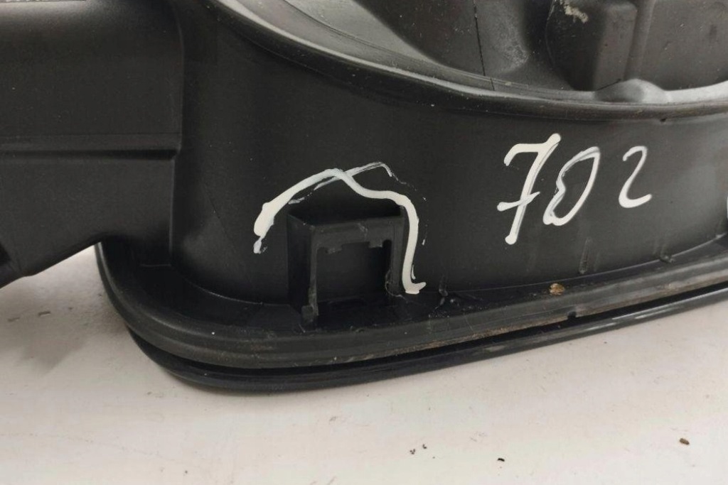 фото №9, Крышка заливной топлива audi q5 8r 80a809906a 2.0l дизель 2020