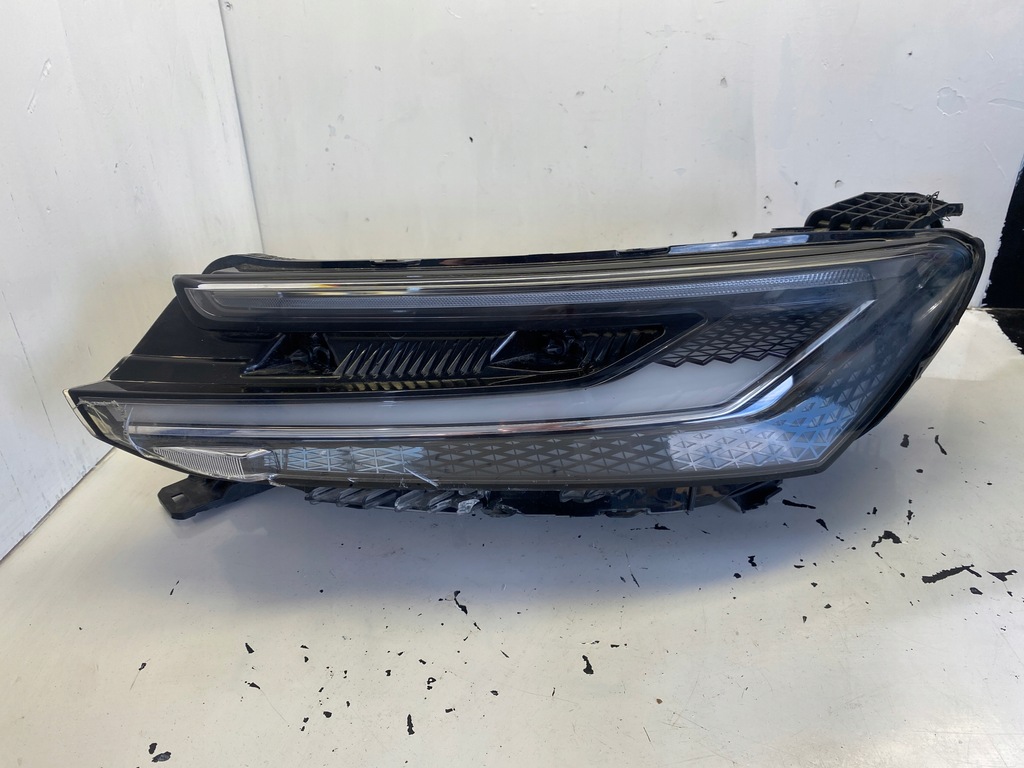 фото №1, Mg marvel r лампа лівий перед full led