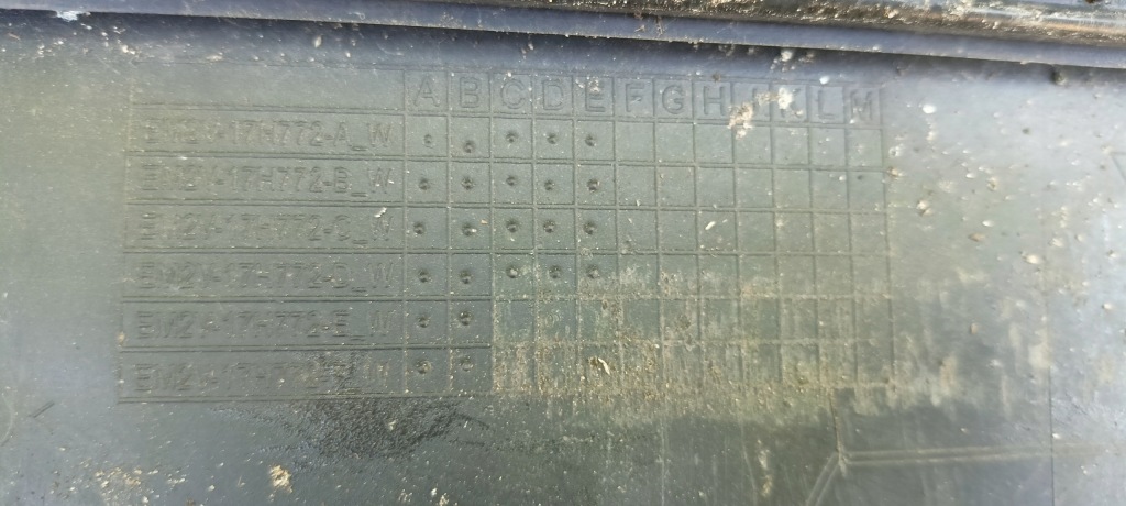 фото №6, Ford оригинальный номер em2b-17h772 бампер