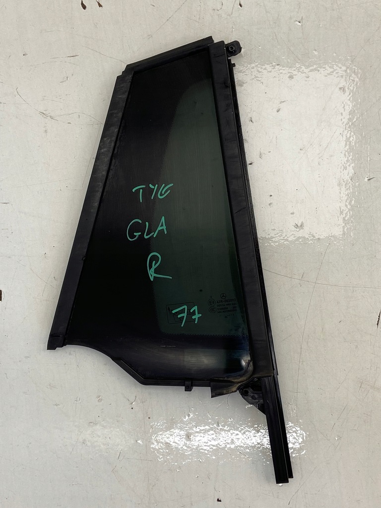 фото №1, Стекло дверь правый задняя оригинал a2477301802 mercedes gla ii h247 2022r
