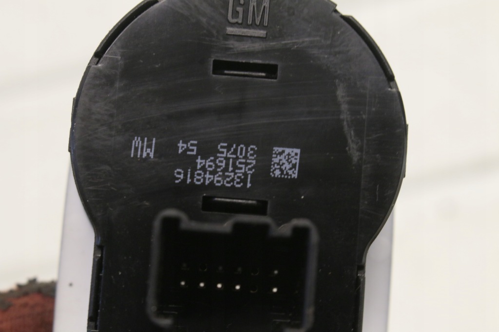 Переключатель света opel adam в Украине