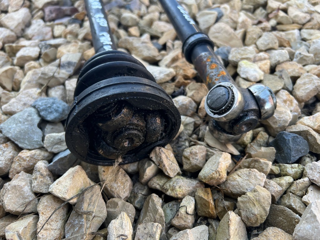 фото №2, Mini cooper one r50 приводной вал правая перед 1.6b