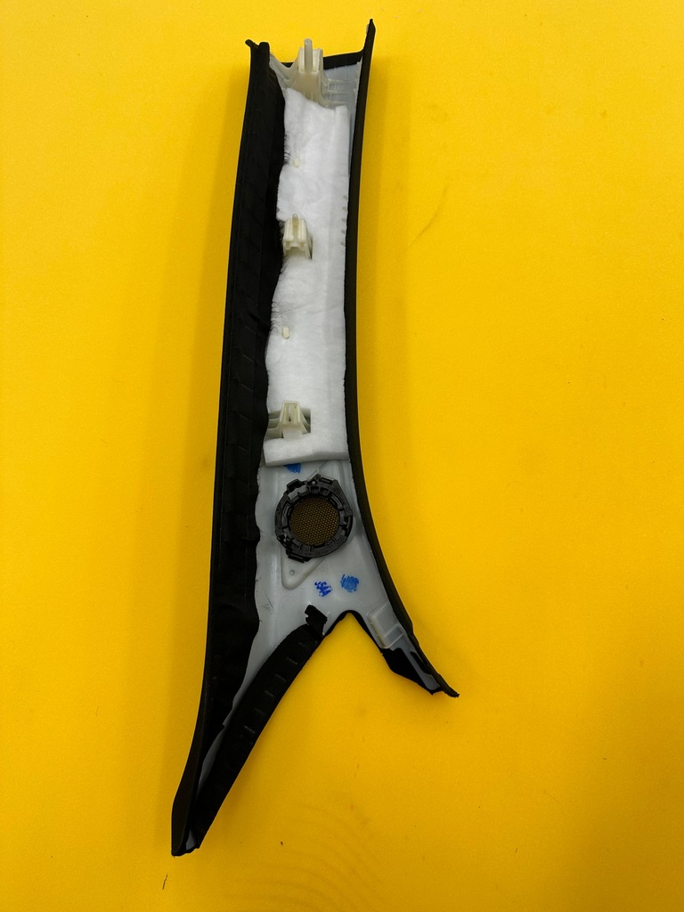 фото №11, Защита обшивка стойка потолочный перед левый q3 s-line rsq3