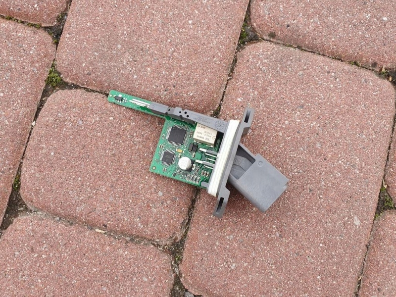 фото №1, Модуль управление окон opel insignia 966593-102