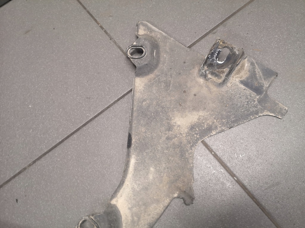 фото №8, Защита подвеска левая audi a8 d3 long 4e4825213a