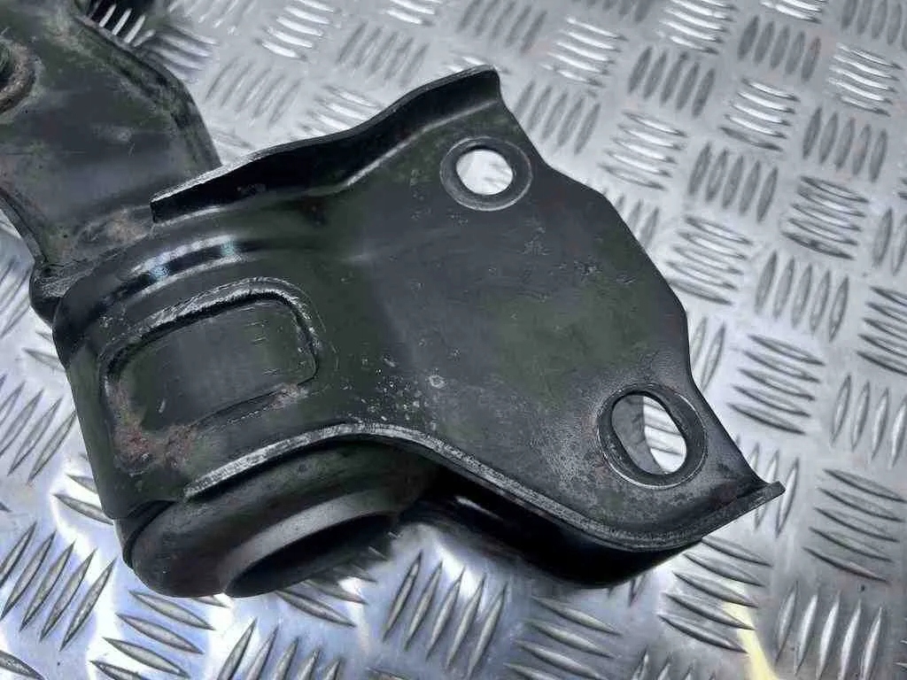 Рычаг передний jaguar f-pace x761 j9c33a052ae 2.0l бензиновый 184kw 2018 Киев