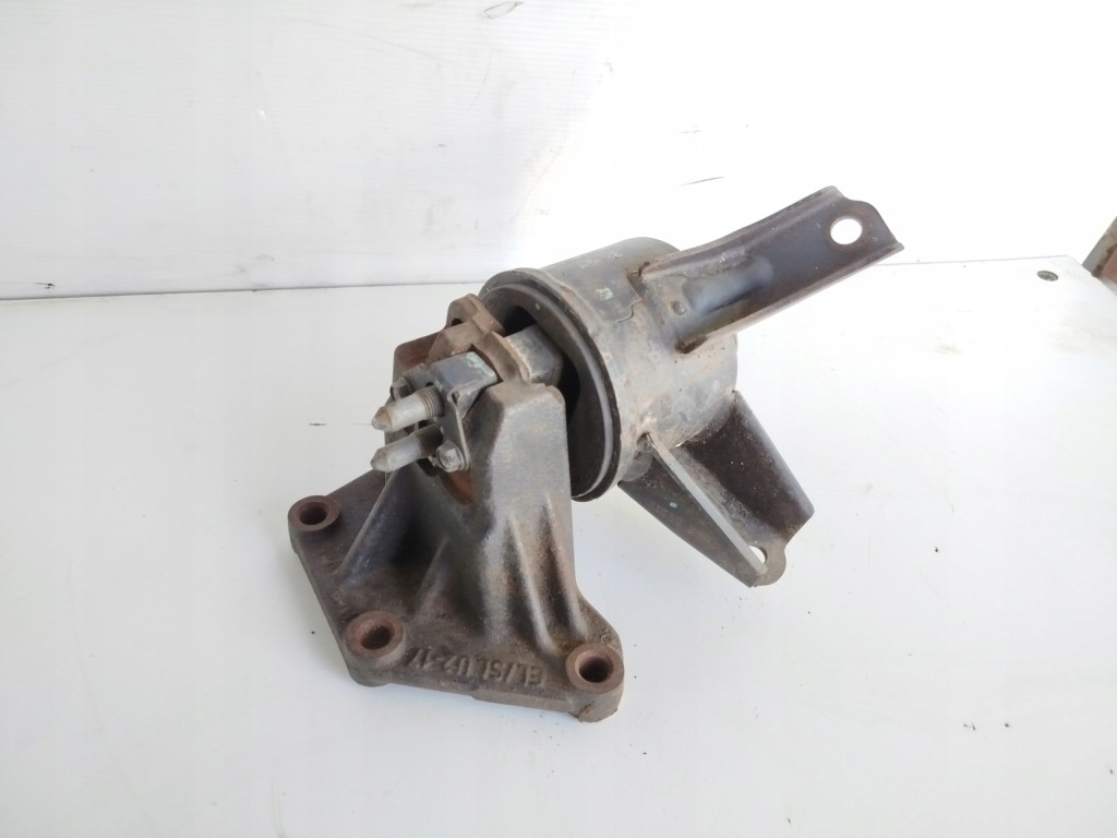 фото №1, Кронштейн подушка двигуна tuscon ii kia sportage 1,6 gdi 21834-2s500