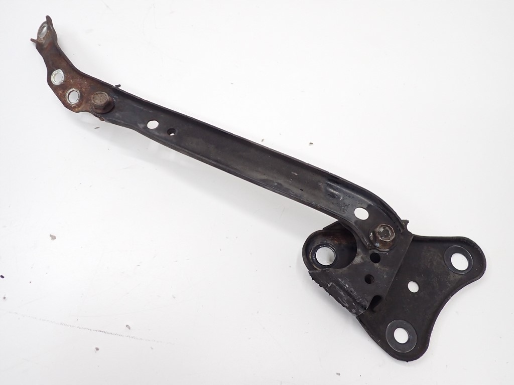 фото №1, Кронштейн кронштейн подрамник левый перед subaru xv i 14r