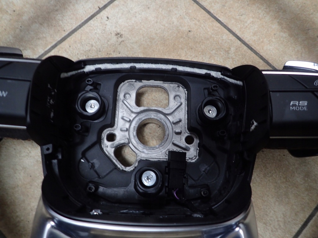 фото №5, Audi rsq8 4m8 воздуховод alcantara лепестки переключения ручка