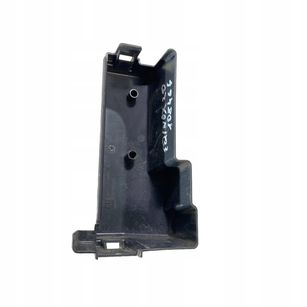 Chevrolet equinox 2020 коробка запобіжників Недорого