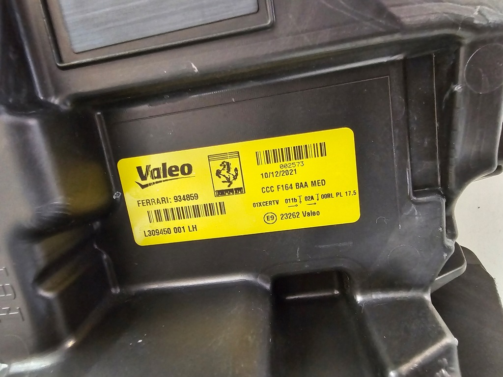 фото №16, Ferrari roma f169 лампа левая перед 934859 .