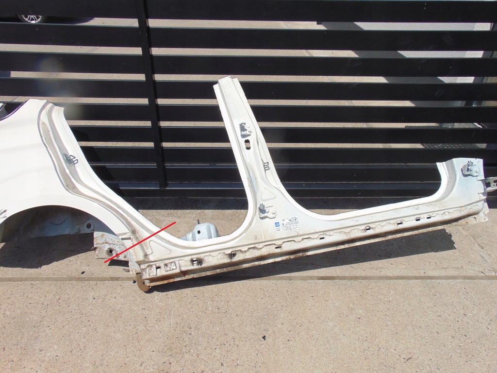 фото №3, Порог блок двигателя правый ford ecosport mk2 lift разные цвета