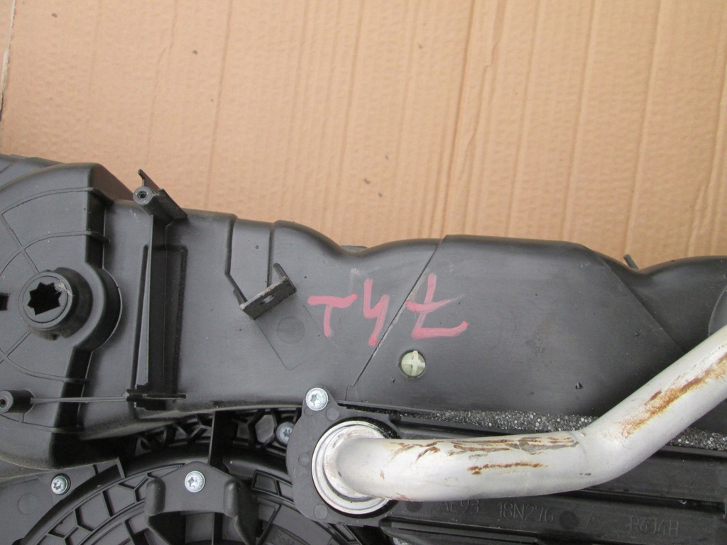 фото №15, Ford explorer 11- отопитель задняя задняя w крыло задний