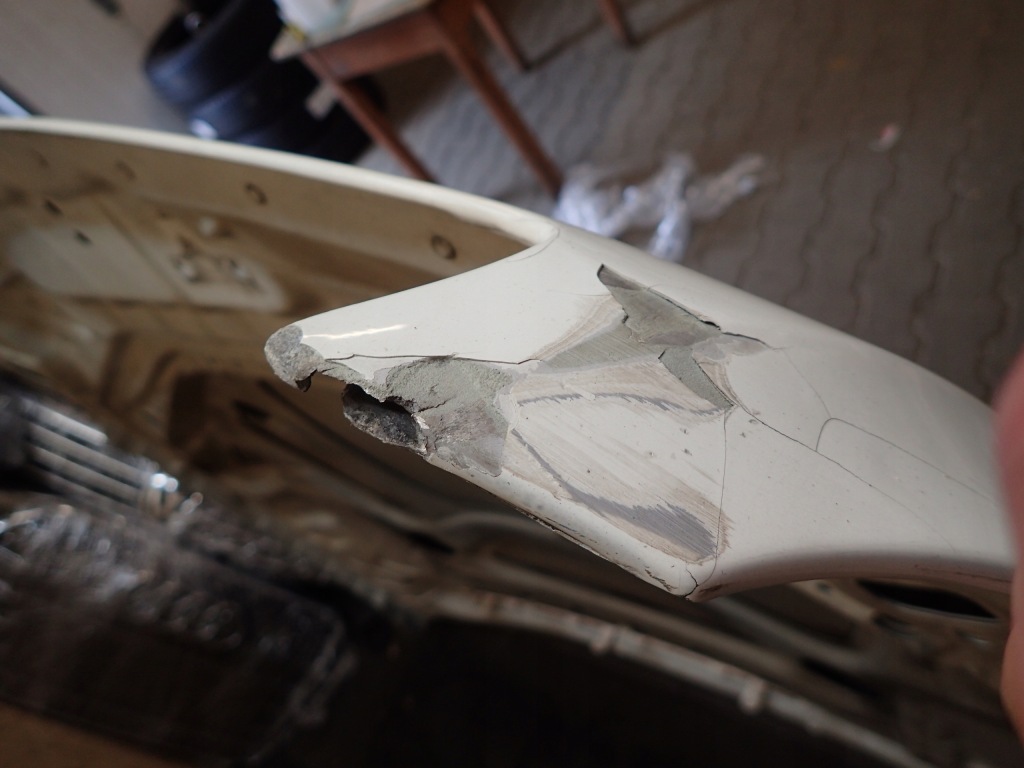 Капот mercedes cls w219 в Украине