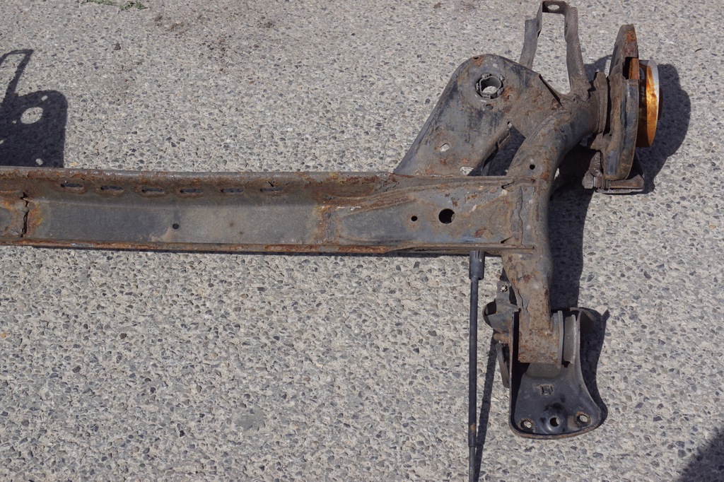 фото №11, Балка подвеска задняя skoda octavia iii