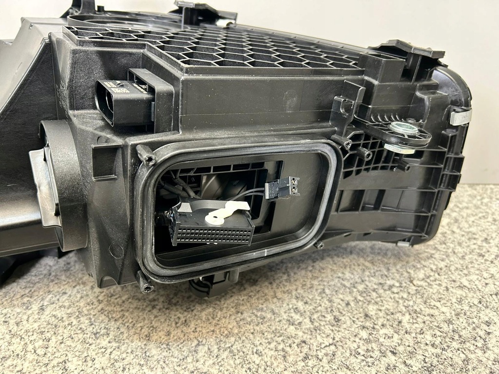 фото №8, Mercedes c klasa w206 206 led high performance лампа правая перед