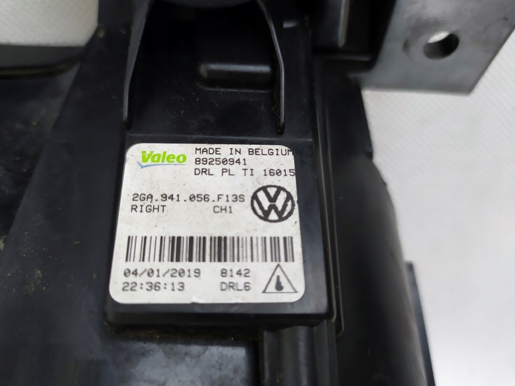 Фара led vw t-rock 2ga941056 праві оригінал повний Оригінал