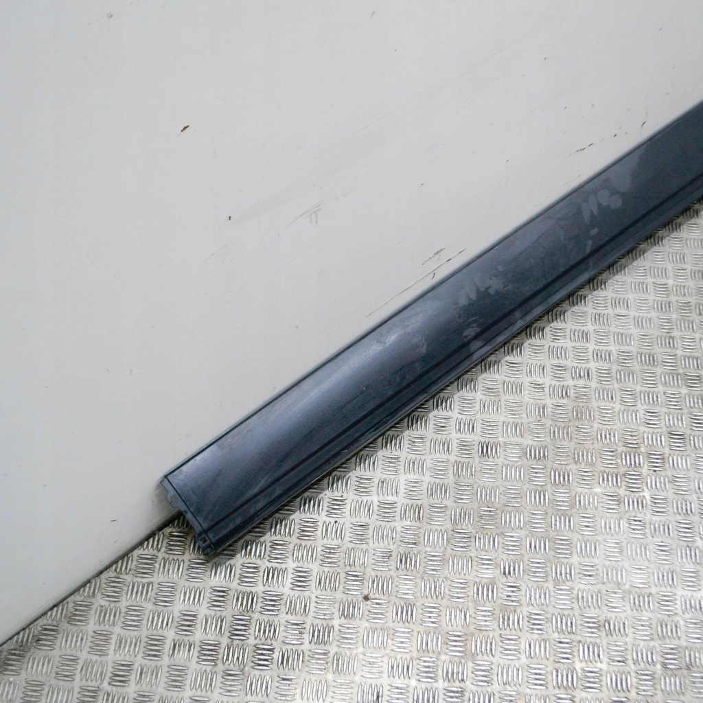 фото №4, Land rover range rover sport l494 2017 правая сторона порог