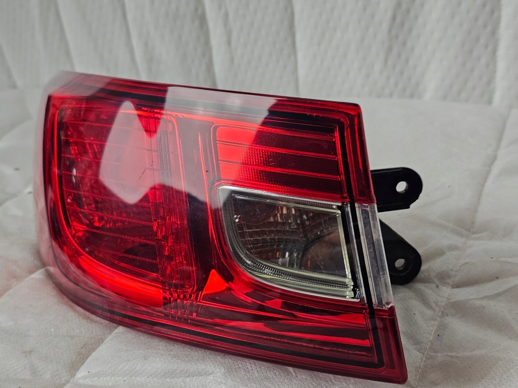 фото №2, Лампа фара задня ліва лівий renault clio iv