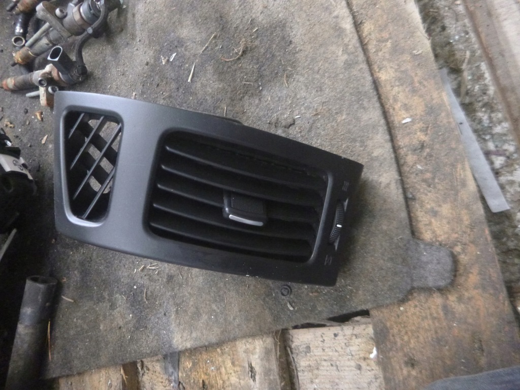 фото №1, Решітка обдув ліва hyundai i30 97480-2r000