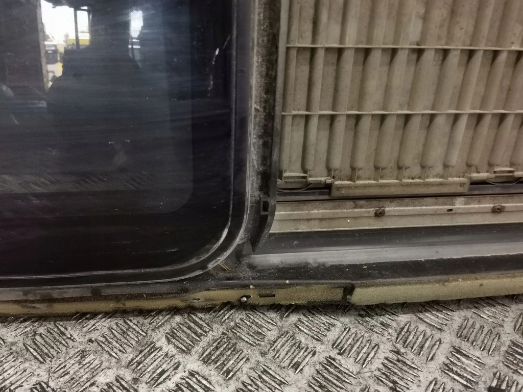 фото №6, Ford orion 1991 люк комплект