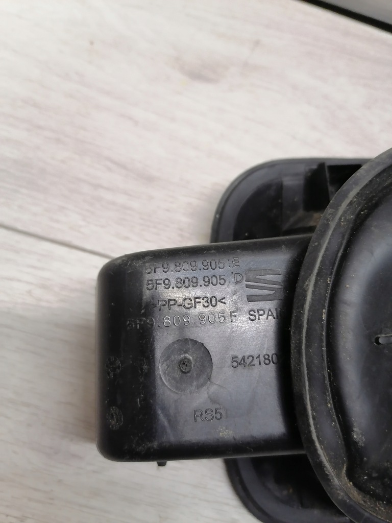 фото №4, Seat leon кришка заливна горловина пального 5f9809905f