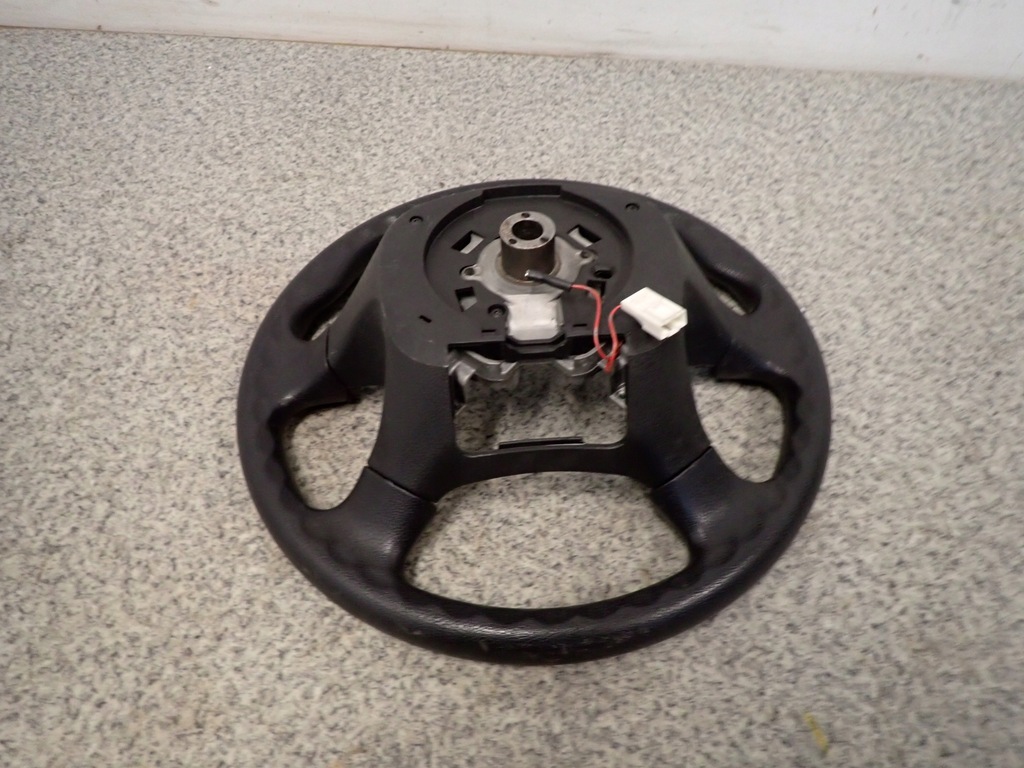 фото №4, Nissan primera p12 02- воздуховод колесо руля