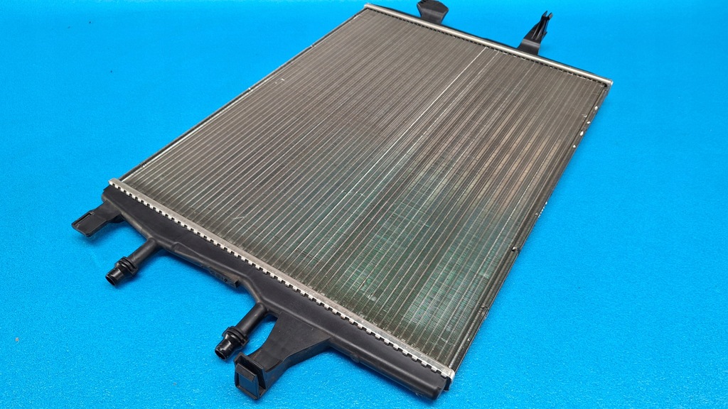 фото №8, Mercedes w177 w247 w118 радіатор wody