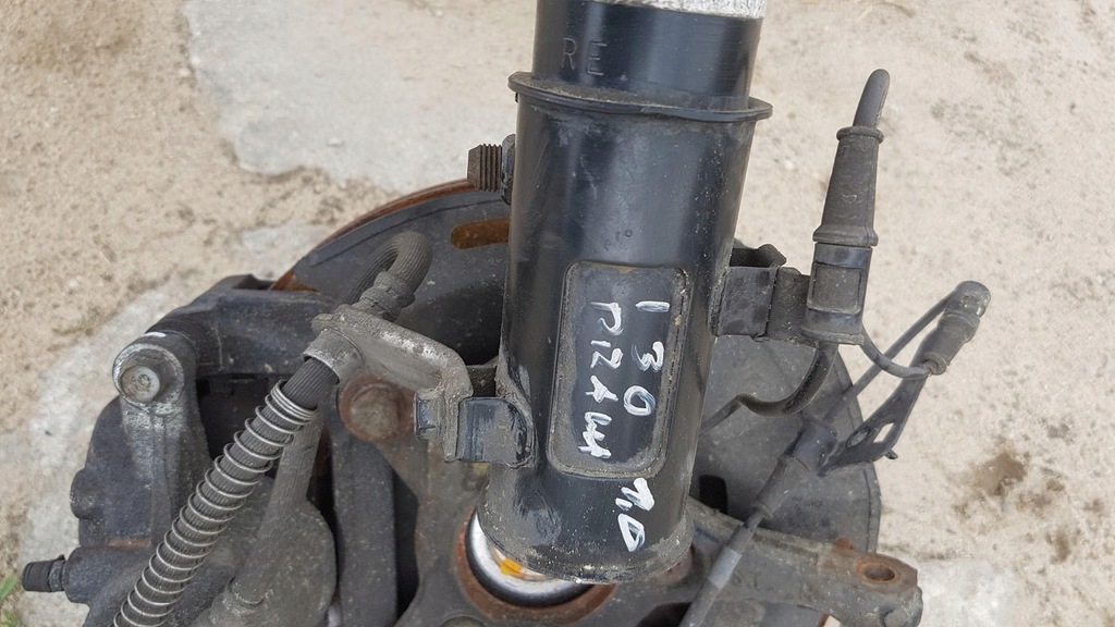 фото №9, Амортизационная стойка правый перед 1.0 hyundai i30 iii