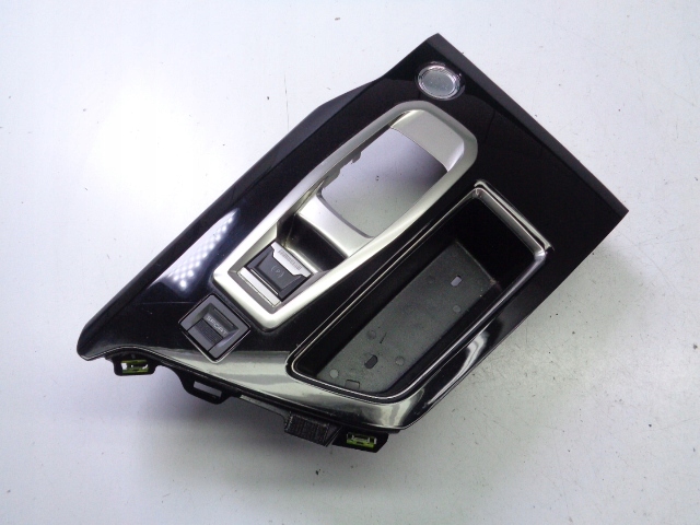 фото №1, Рамка передач панель ручного peugeot 3008 ii 2016-