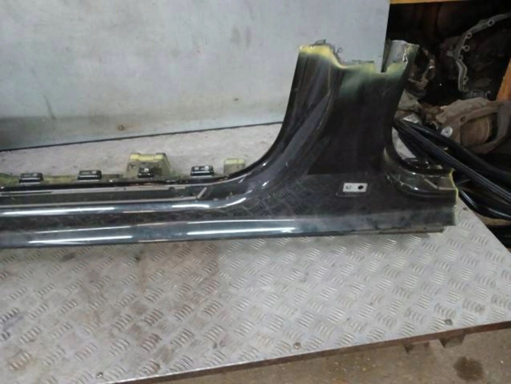 фото №3, Audi a6 c7 порог левый